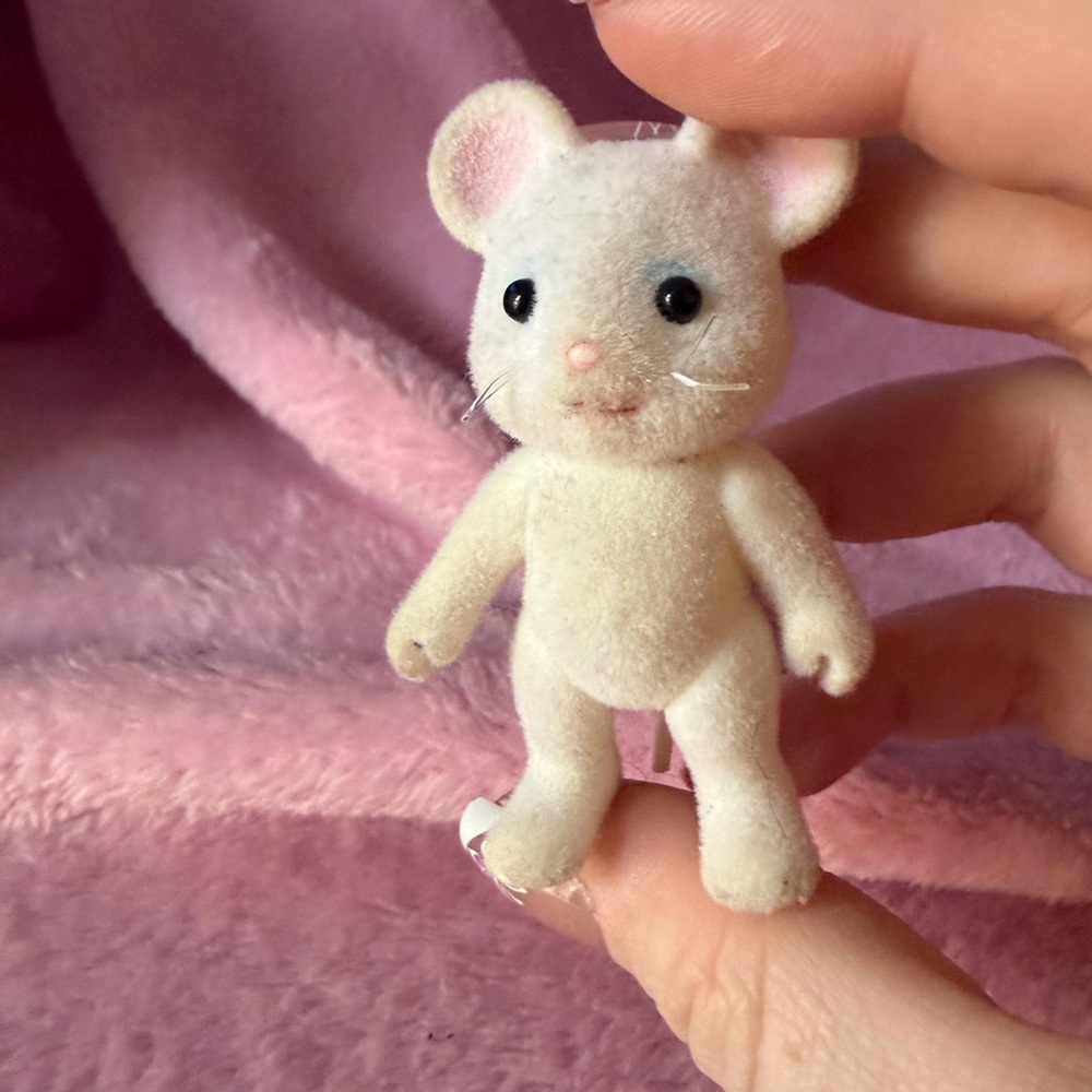 Vintage epoch calico critters white mouse - Picture 2 of 4